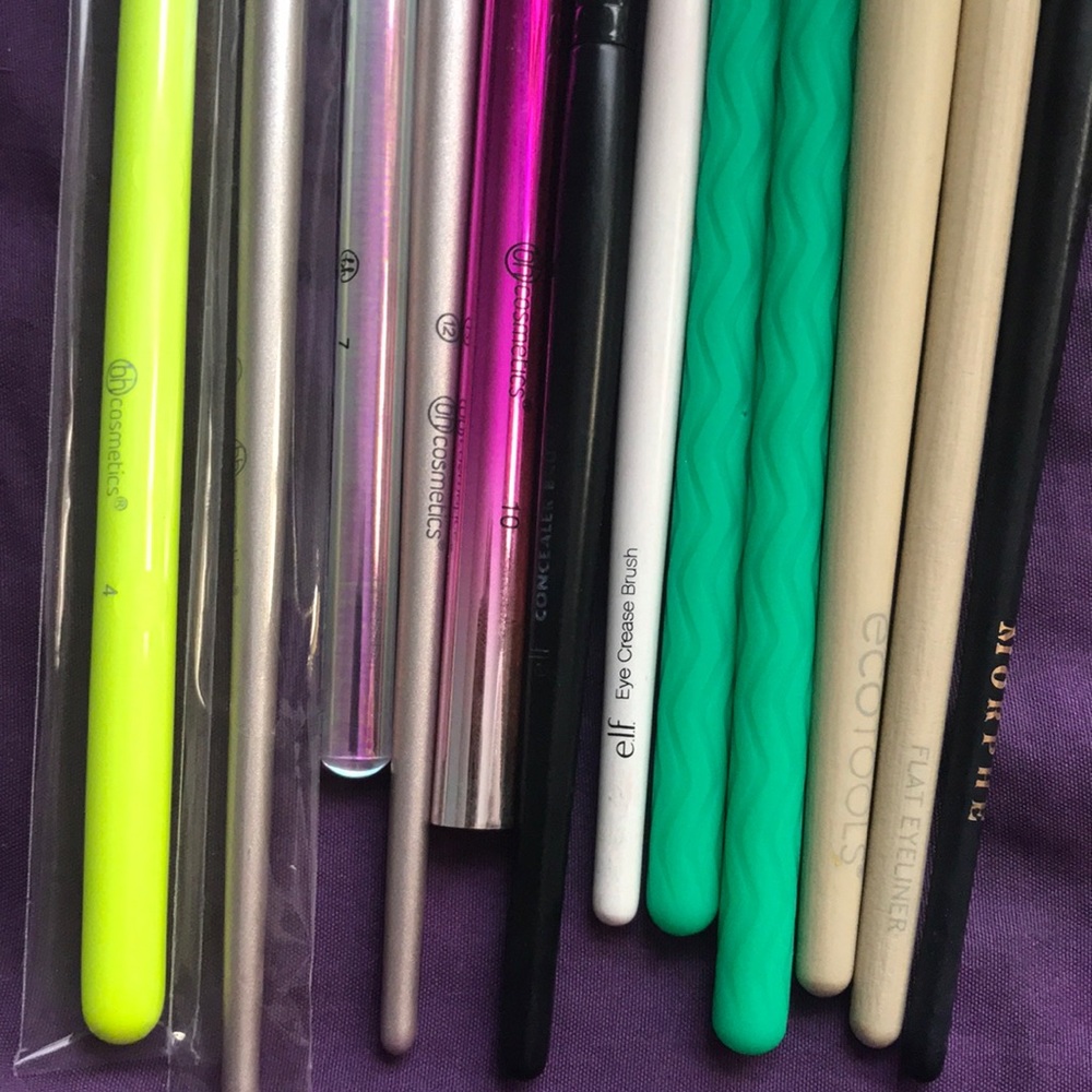 Brush Bundle - Picture 2 of 3